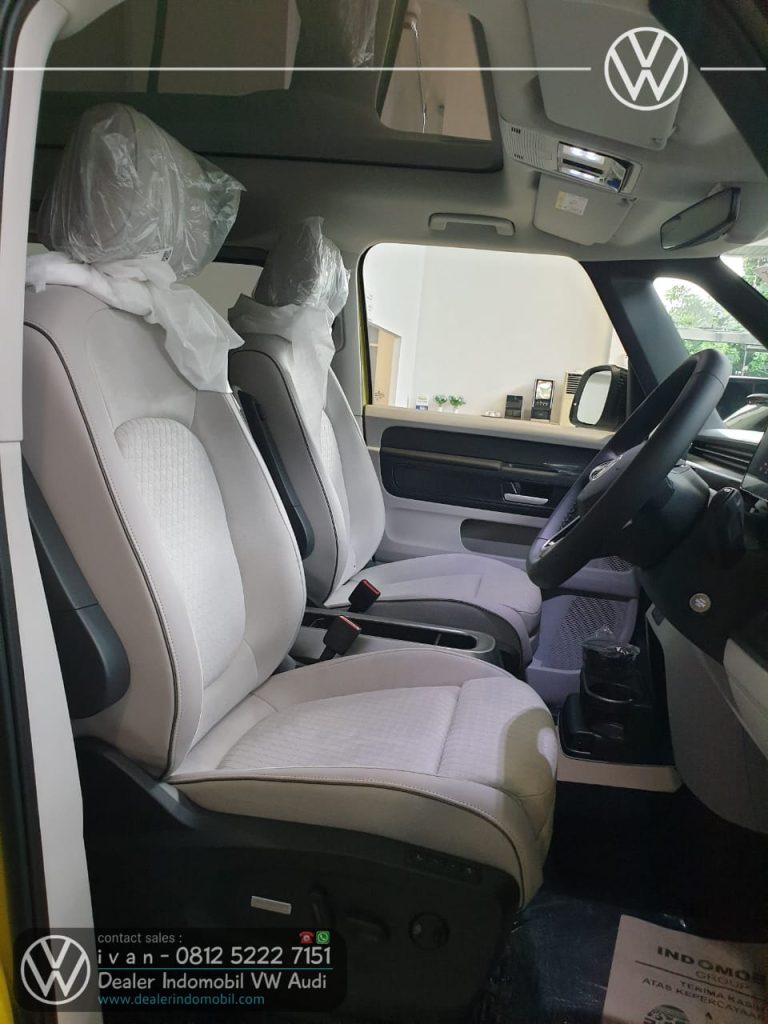 Interior VW ID BUZZ EV 2025-6 Indonesia White-Yellow 7a