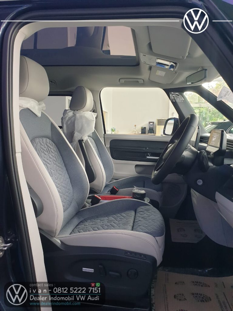 Interior VW ID BUZZ Electric 2026-5 Indonesia White-Starlight Blue 7b
