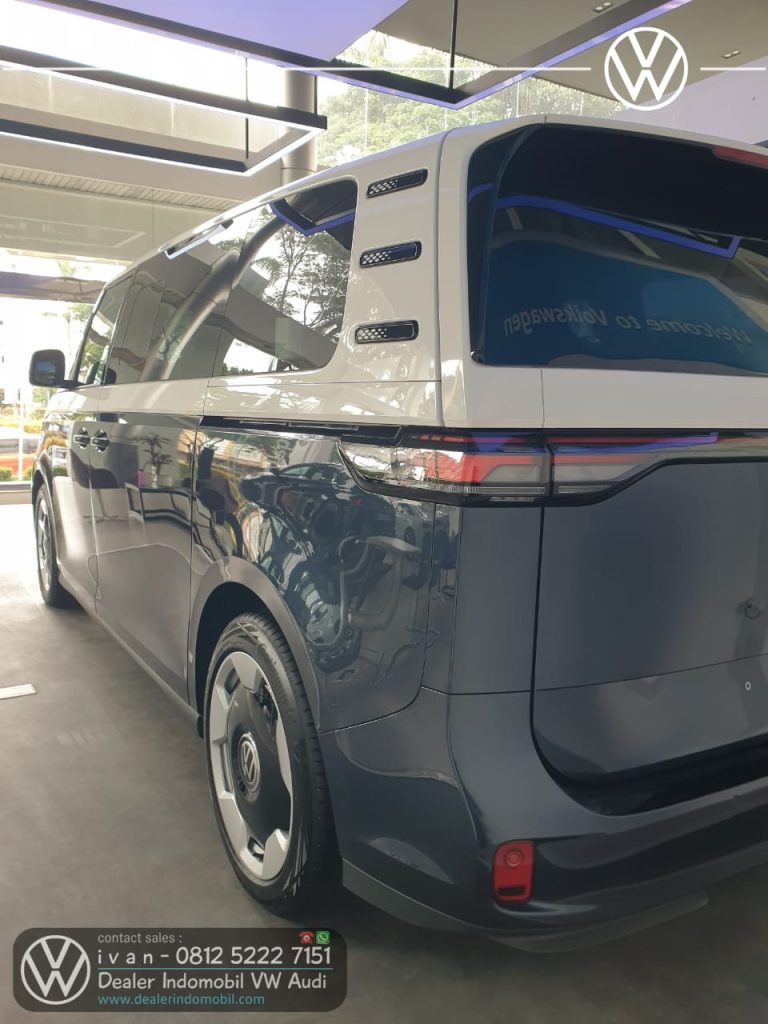 VW ID BUZZ Electric 2026-5 Indonesia White-Starlight Blue 7h